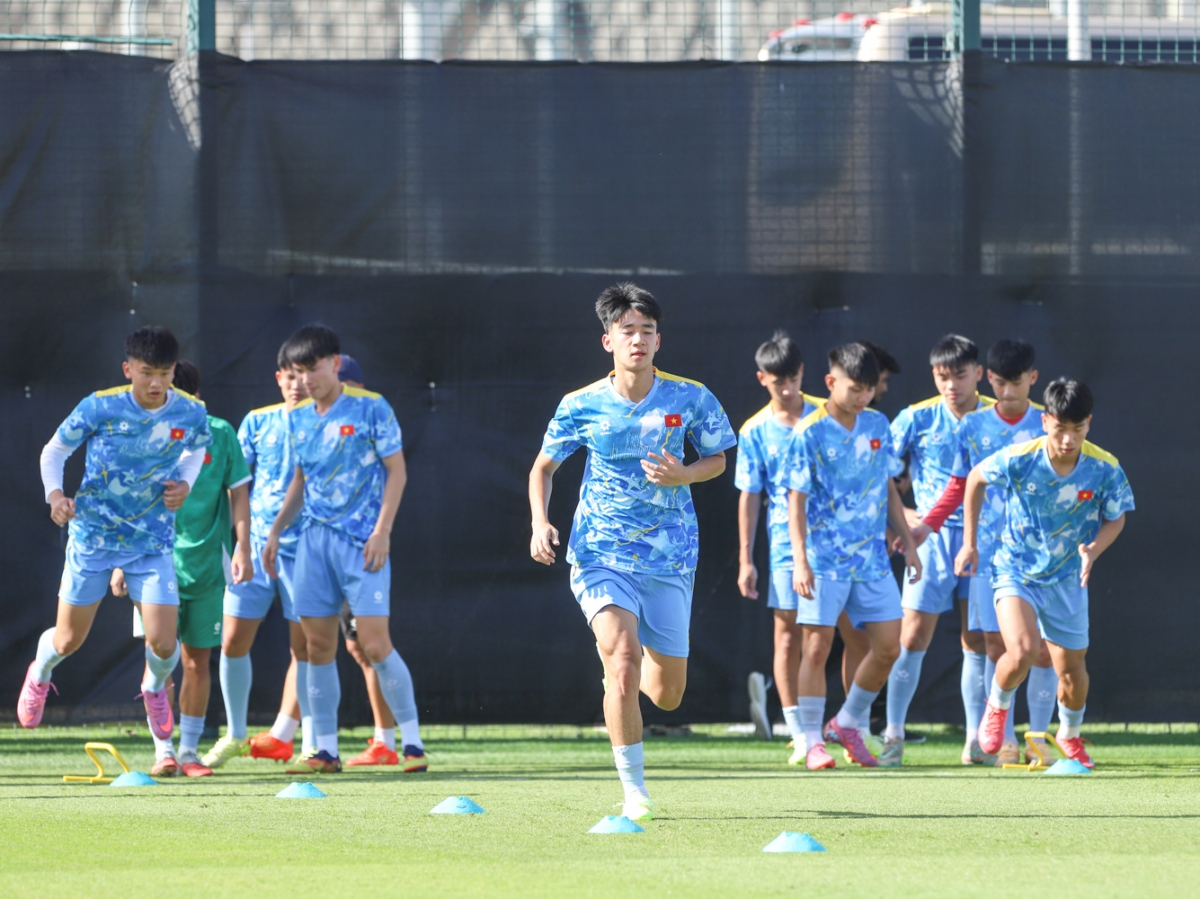Vietnam begin training in Jeddah ahead of AFC U17 Asian Cup opener